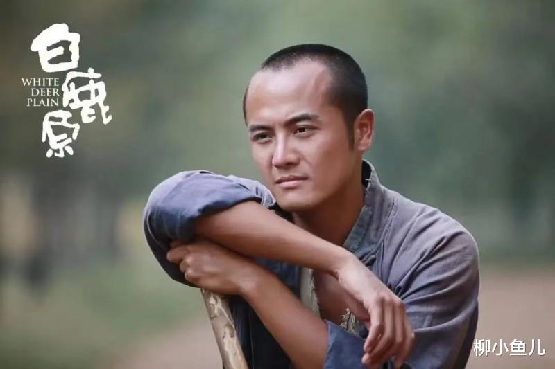 张嘉译只要拍戏就带上表弟!出道20年,表弟火了,张嘉译很欣慰