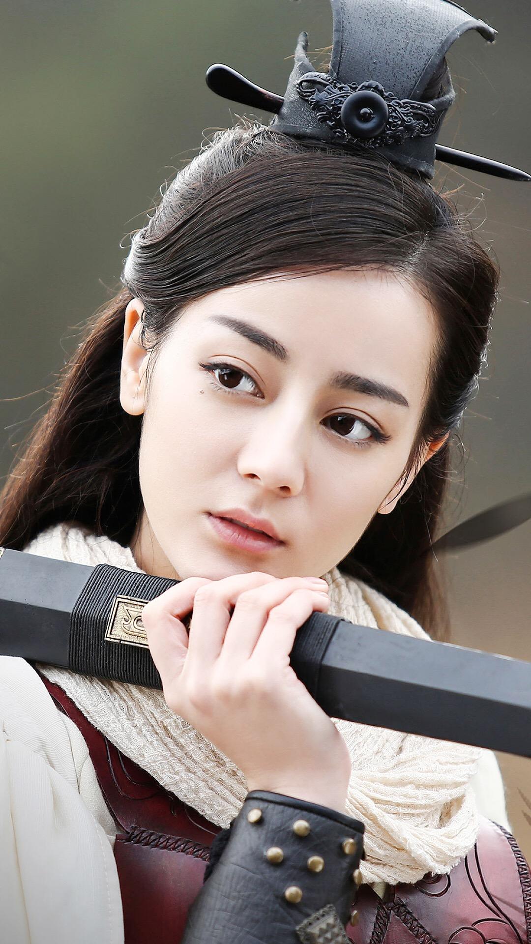 5名女星争抢红毯女王!新丽靠杨紫《青簪行》翻盘,正午阳光认定肖战?