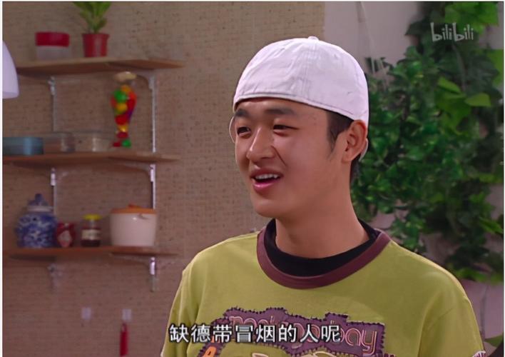 百花丛中过片叶都沾身，同时交往7个女友的包贝尔，可不简单！