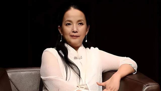 事实证明！曾为安倍晋三哭丧的吕丽萍，已经活成了一个“笑话”