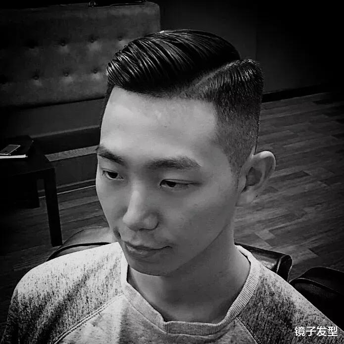 男发不论怎么剪，一定要试试两侧铲短二八分，绅士有型不落伍