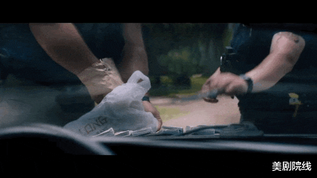 还得是Netflix,这部新片“杀疯了”