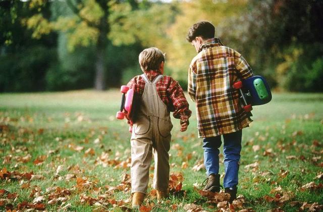 11岁男孩患胰腺炎，三个月后发展成癌症，医生呵斥：怎么能吃这些