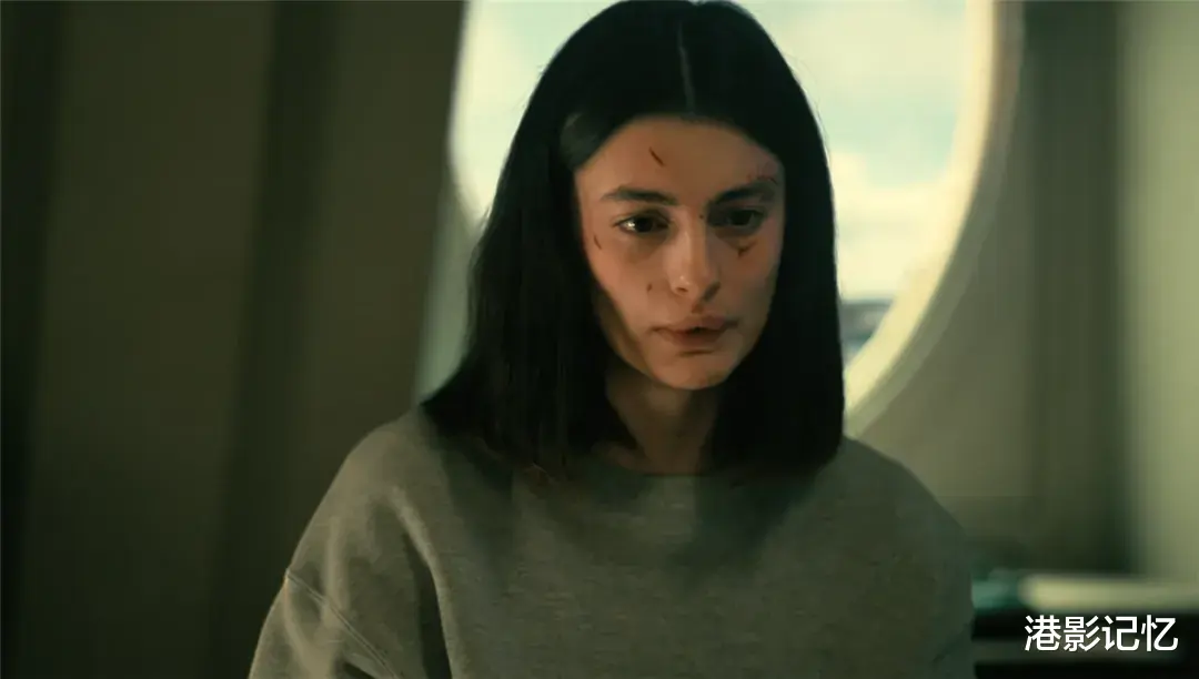 77岁的吴宇森不服老,翻拍自己的经典,新《喋血双雄》沦为了笑话