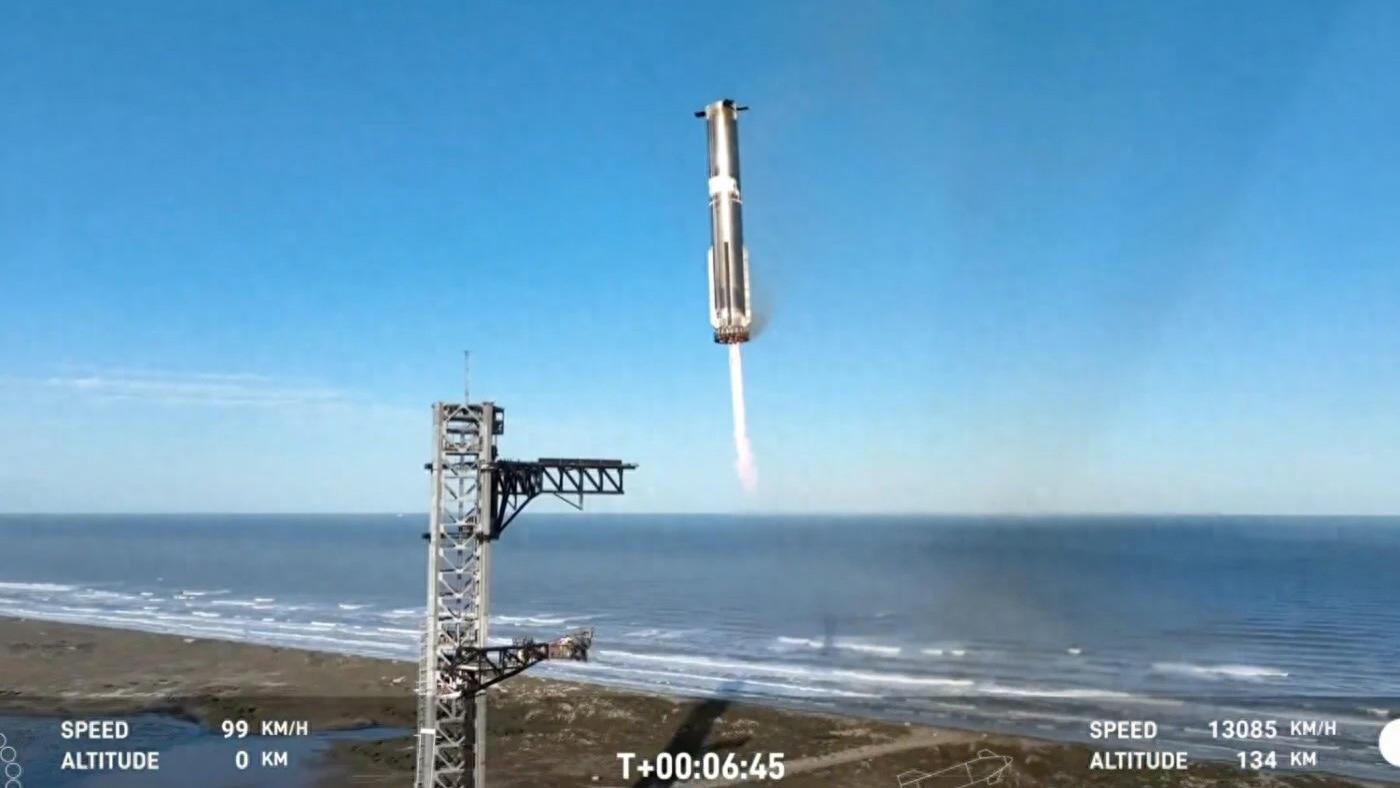 SpaceX再次捕获星舰助推器，但因上级故障而受阻