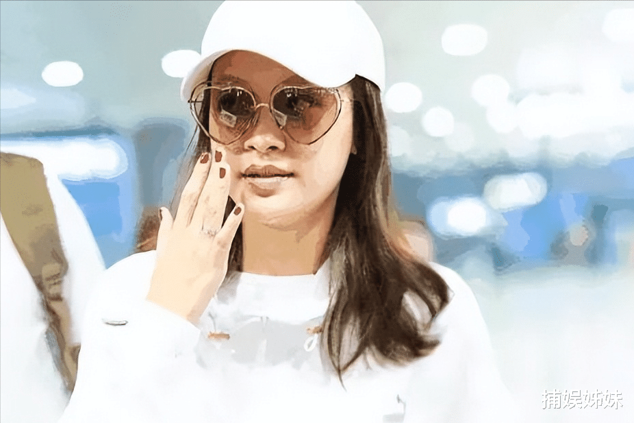 “素颜无人识”的6位女星,带妆个个貌美如花,卸妆:大姐你是谁