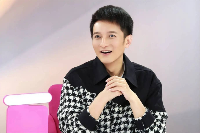 快乐大本营|《快乐大本营》5位主持人现状：差距早已拉大，红不红是有原因的
