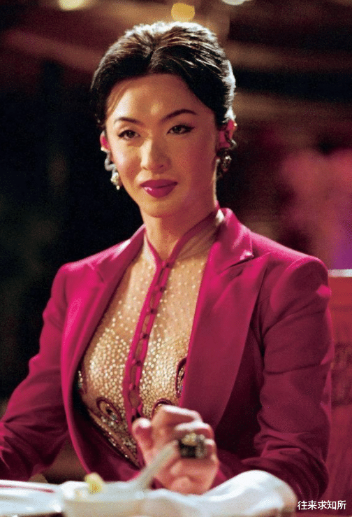 金星第一任妻子貌美如花，离婚时还身怀六甲，如今怎样了