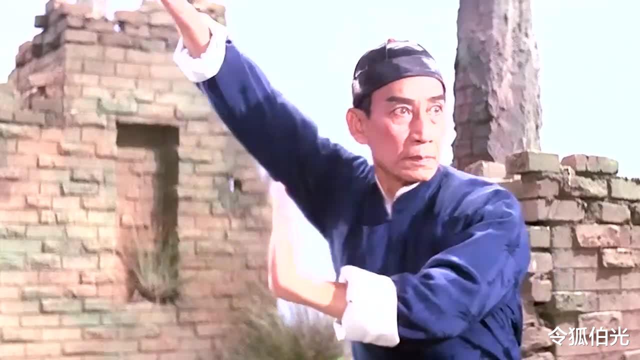 香港电影是怎么衰落的?我们看《危机航线》就知道了