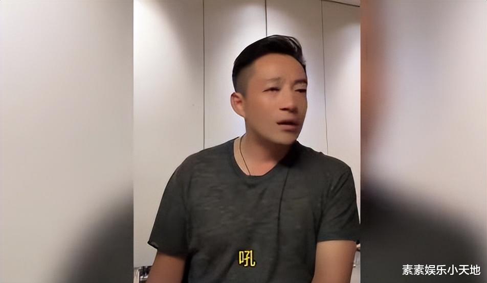 汪小菲深夜再次发疯,质疑大S的做法,小梅坐在旁边不断安慰