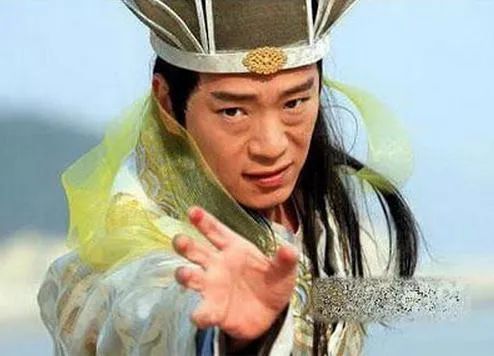 55岁TVB「绿叶王」拒靠亲戚邵逸夫，北上娶单亲富婆打造饮食王国