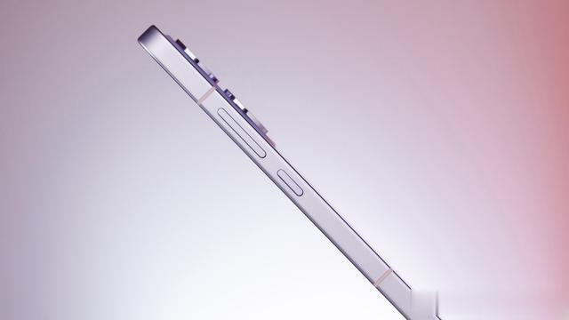 灵韵之翼 紫蝶翩跹 OPPO Reno13 蝶蝶紫图赏