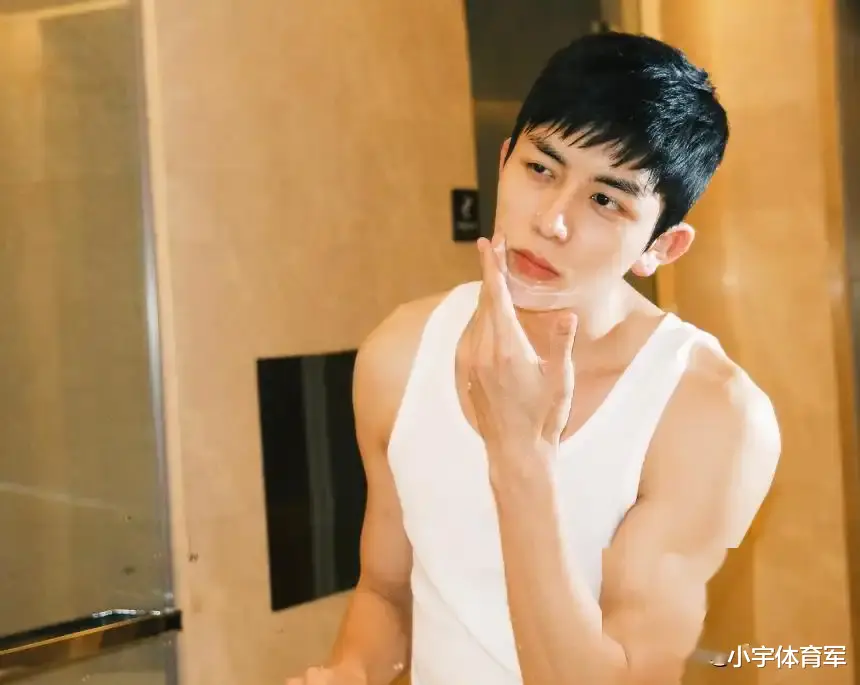 网曝阿娇疑似知三当三！私密视频被曝光，男方不断炫耀并透露更多细节