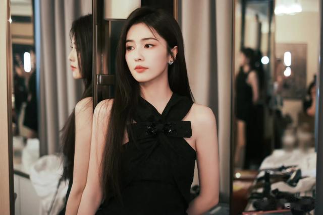 娱乐爆料：白鹿，孟子义，肖战，张钧甯，泫雅