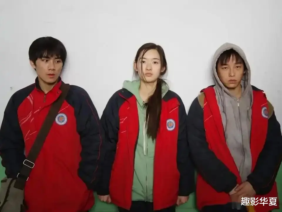 她是肖战绯闻女友,前男友自杀,和年长10岁杨玏相恋三年不结婚