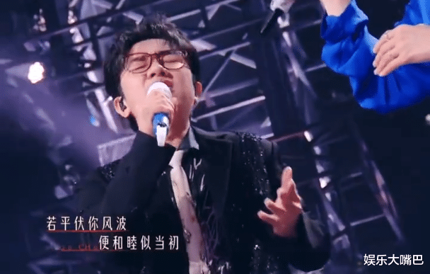 《天赐的声音》王祖蓝“开口脆”让人眼前一亮，果然TVB不养闲人