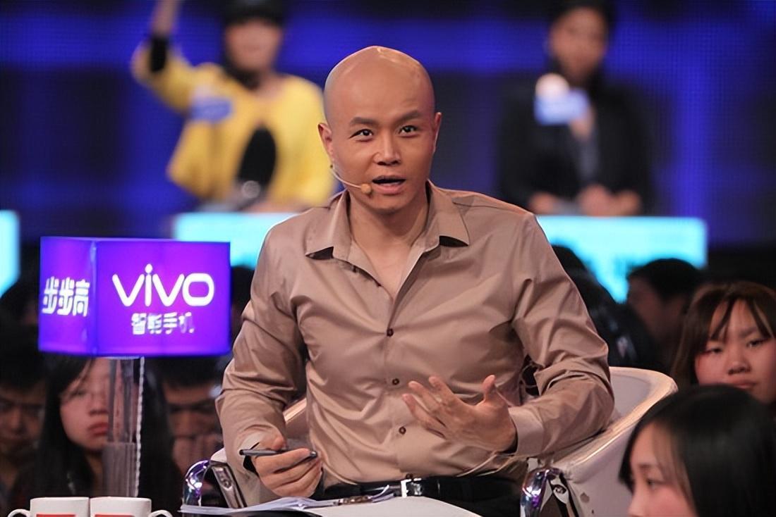 移居美国, 开豪车住豪宅, 48岁的乐嘉, 如今被迫走上了另一条道路