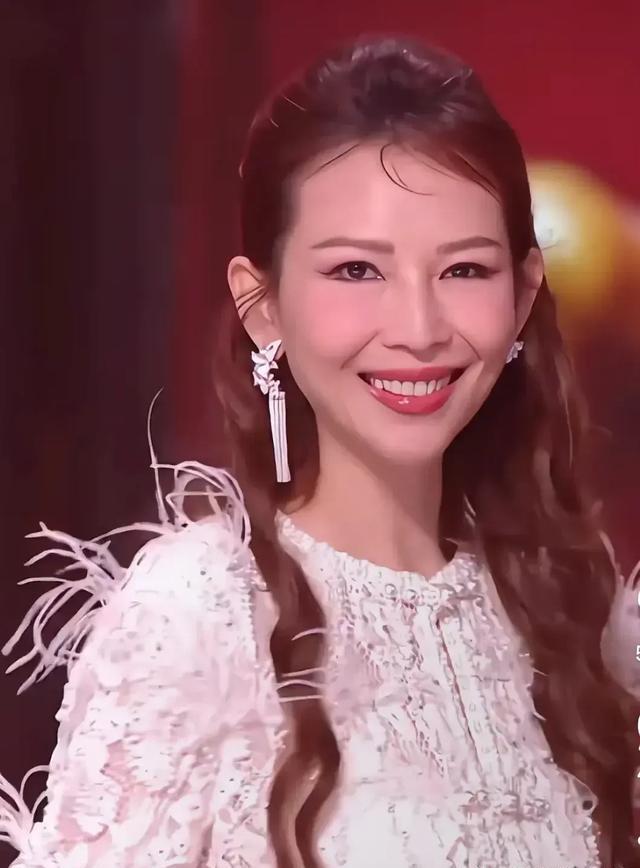 甄嬛传晚会太拉垮?只有3个人留住了口碑与体面!