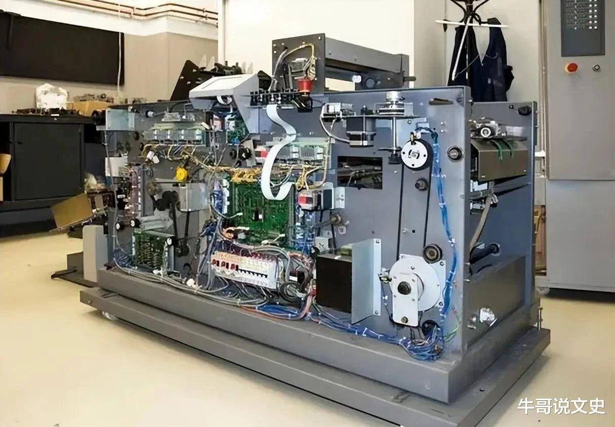 美媒：能讓阿斯麥癱瘓臺積電光刻機(jī)，結(jié)果阿斯麥一天蒸發(fā)600億