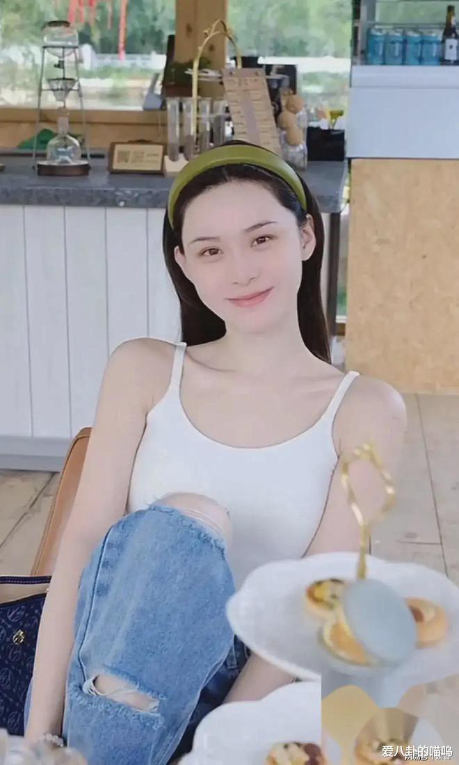 张颖颖够狠:深夜爆汪公子不孕不育,还说老太婆带球上位