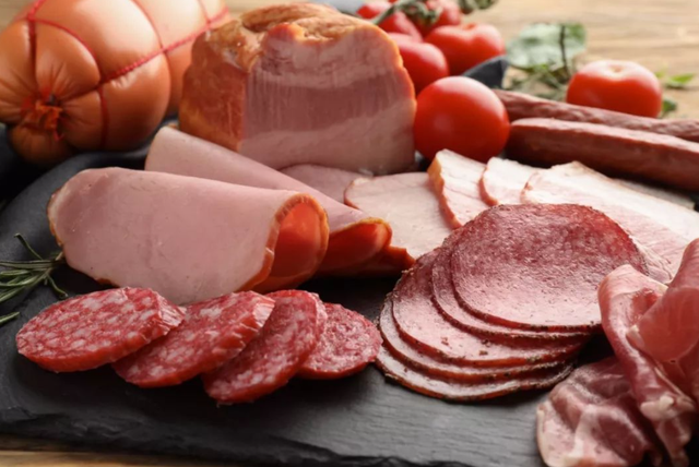 兄妹二人查出胃癌,平时不喝酒喜清淡,医生:早上爱吃1样东西