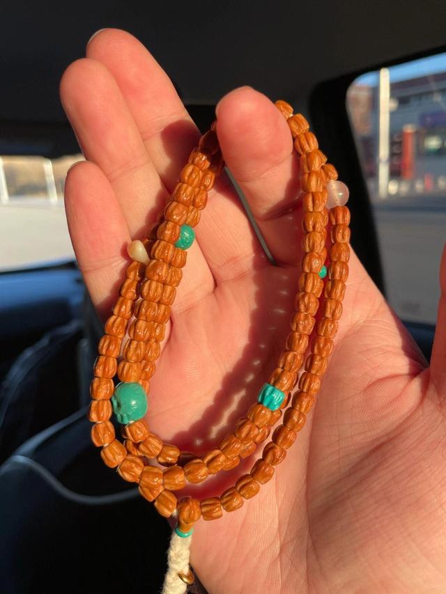 热振百香籽纹路大比拼:哪种纹路才是文玩界的“真香”选择?