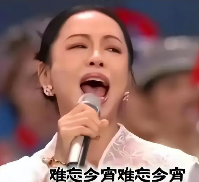 中国顶级的8位女歌唱家，谭晶宋祖英上榜，李谷一毫无争议