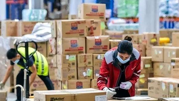 看到去年双11补贴200亿红包，再看今年双11补贴，差距太大了