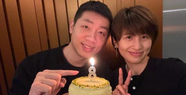 许昕晒照庆祝结婚8周年，夫妻甜蜜同框，幸福满满！