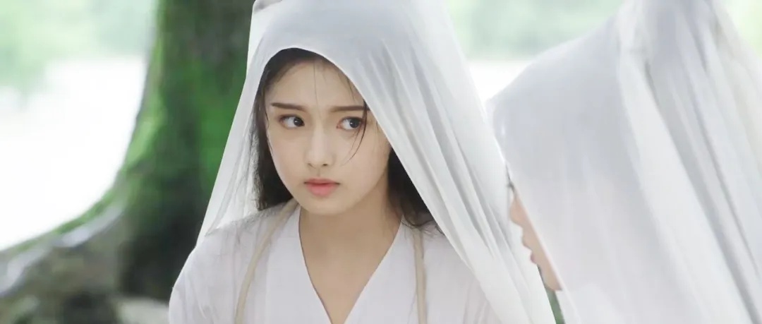 《墨雨云间》:出场就把观众惊艳,这才是“丫鬟”该有的颜值