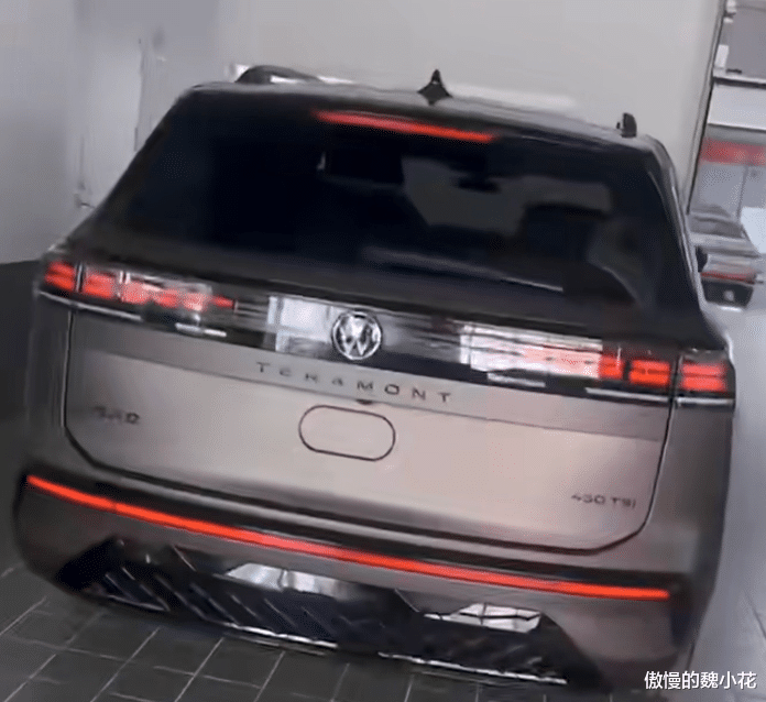 曝新大众途昂PRO进店，外观蜕变，总算升级第五代EA888发动机