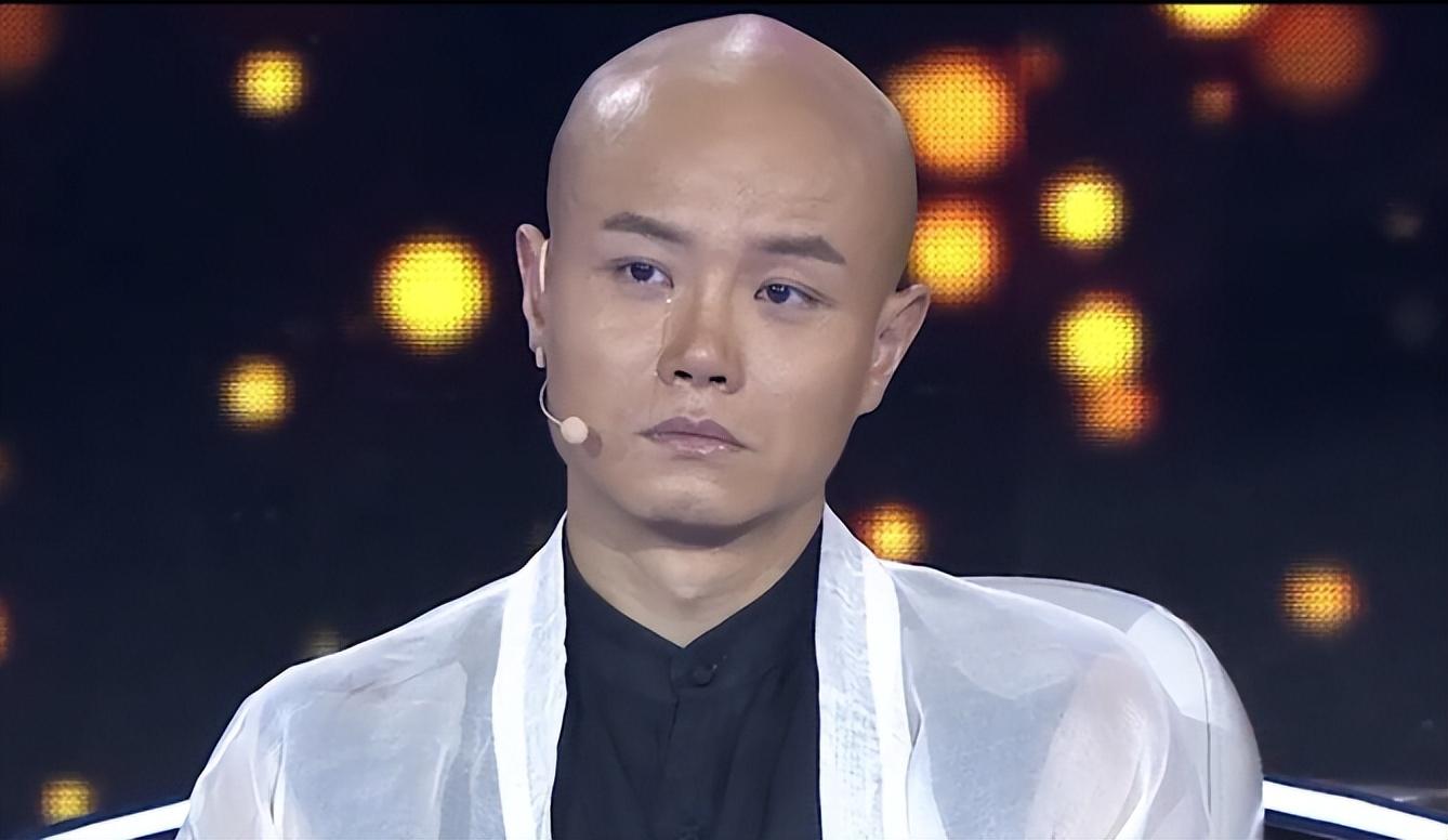 陶红因病去世后,乐嘉和九岁女儿相依为命,如今生活美好幸福