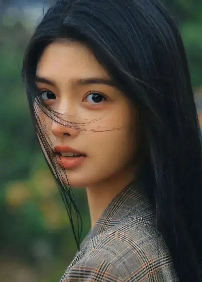 周星驰新作《女足》布局人选,艾米加盟引热议,谁将成为星女郎?