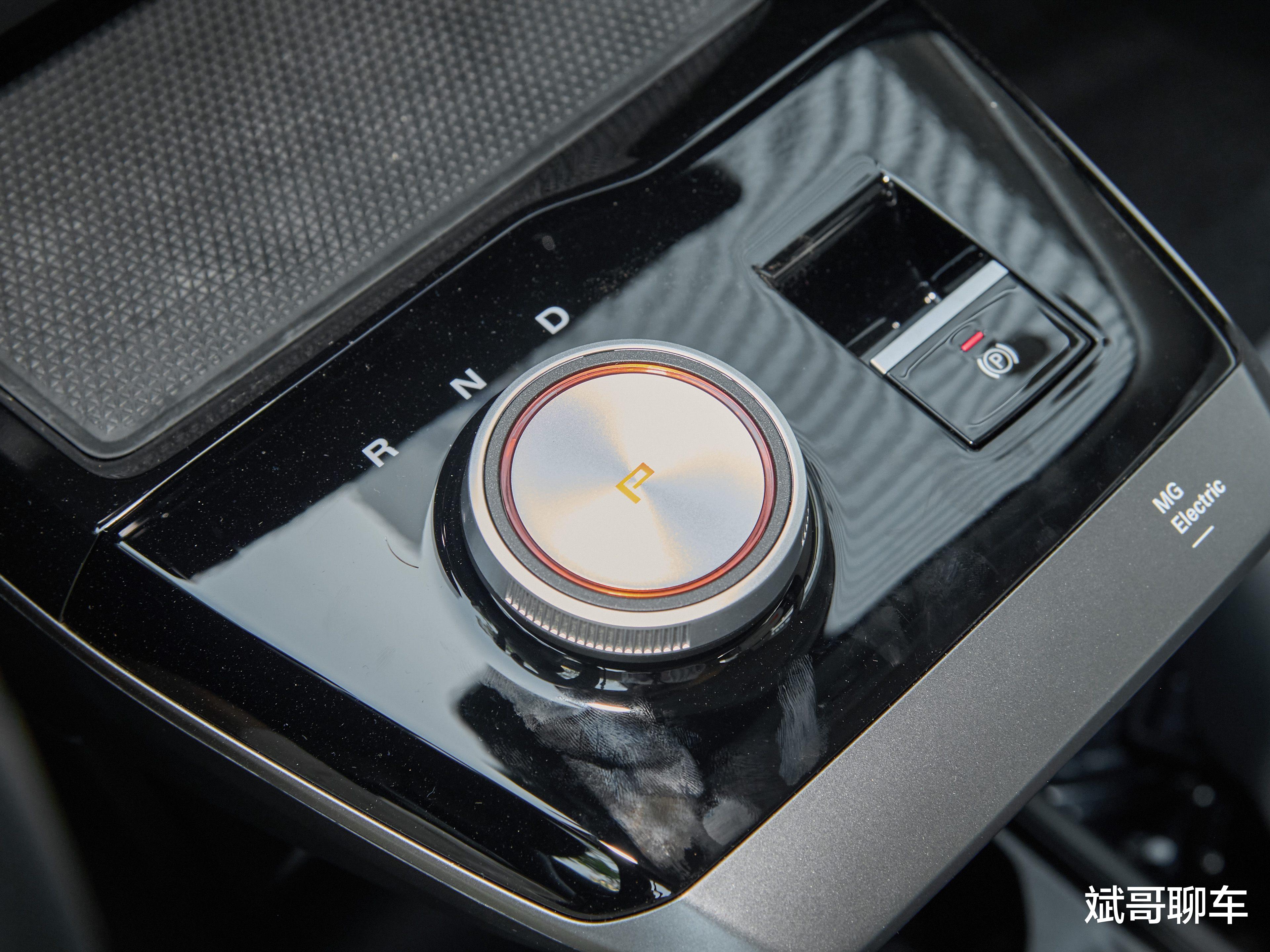 10万，英国热销“第二”，WLTP续航520km，比亚迪都眼红