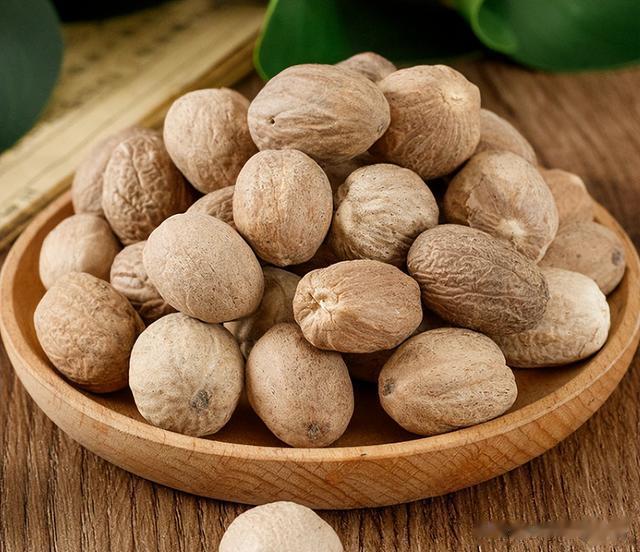 不管炖什么肉,只要加入这5种,炖出的肉软嫩鲜香,越吃越好吃