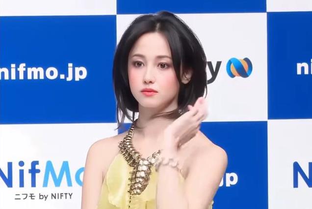 老天爷追着喂饭 她直接把桌子掀了 网友：这不就是日本版的爽子