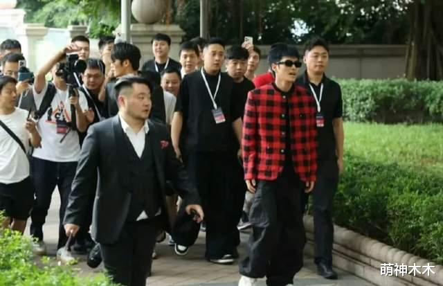 TVB众艺人捧场网红分公司开业仪式，阵容堪比台庆，网友直呼掉价