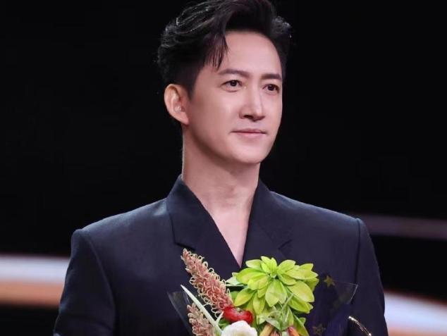 王阳坦言：我最明智的选择是与蒋欣分手，成功娶了年轻四岁的高斯