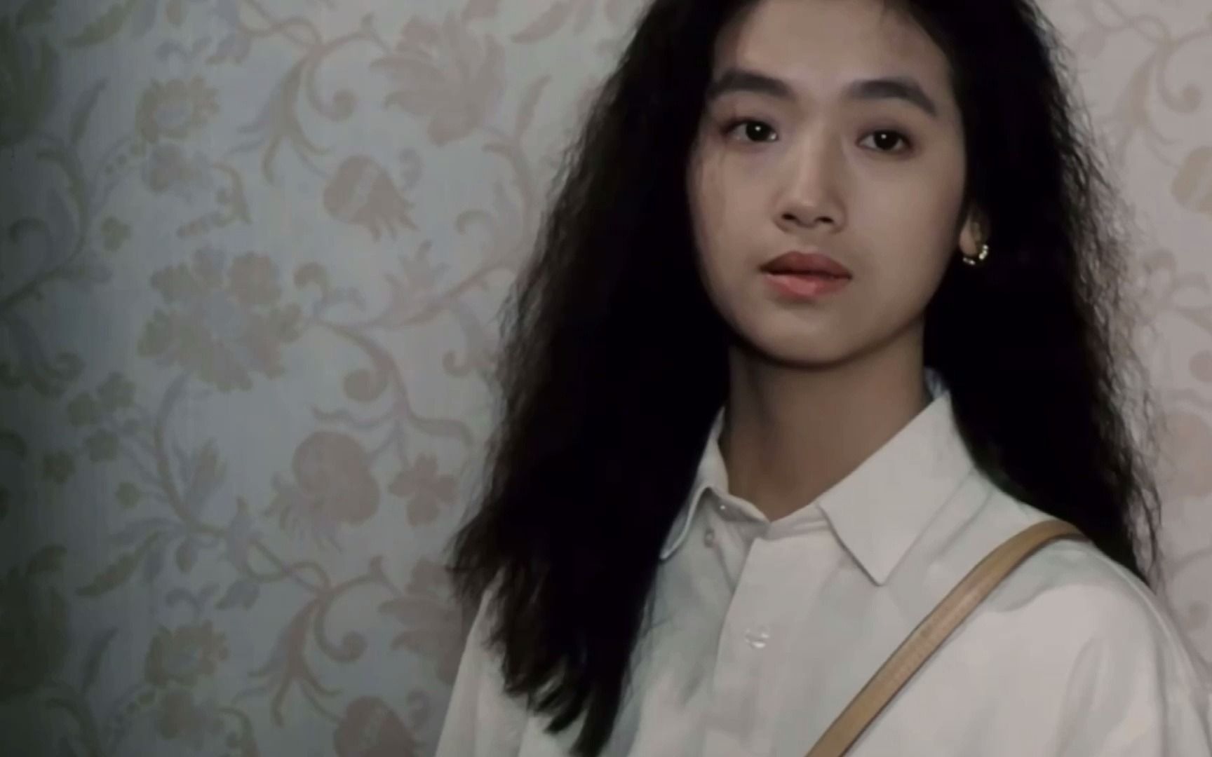 六版小龙女展示睡绳绝技,有的似仙女下凡,有的连绳子都上不去