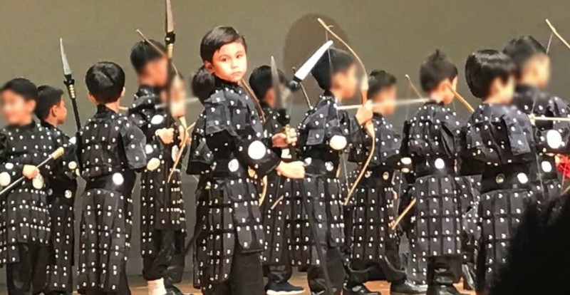 71岁香港摇滚教父儿孙满堂还不够?小40岁女友陪伴14年却拒绝5婚!