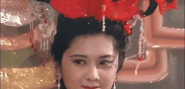 揭秘:71岁的第一美女朱琳,岁月痕迹下的传奇之美