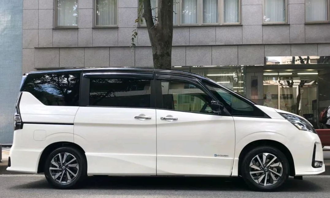 14万起售超级混动大7座，赛那GL8慌了吗？ 日系新军来袭