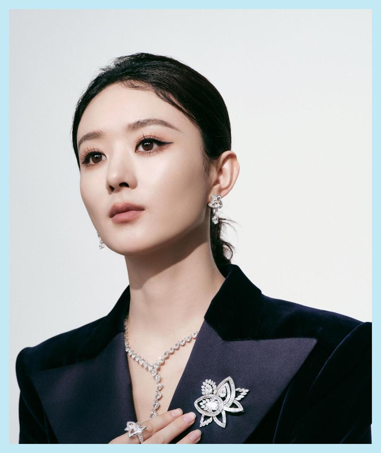 上海这一夜,众星盛装出席,缺席的赵丽颖,却已走上了另一条大道