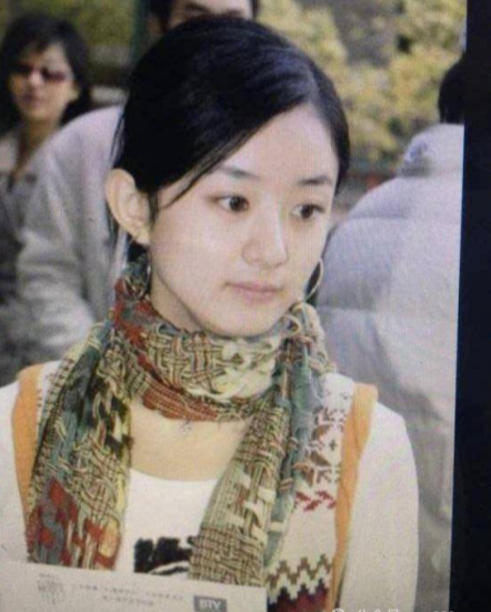 赵丽颖的靠山曝光，这次的她被85花开除了