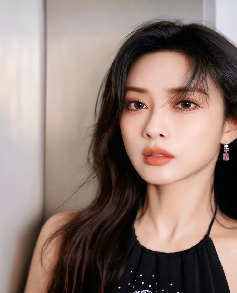 自以为很红耍大牌,其实没人理的5位女明星,简直尴尬又可笑