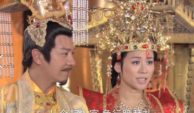 王宝钏挖野菜：为何年轻人不再买账？