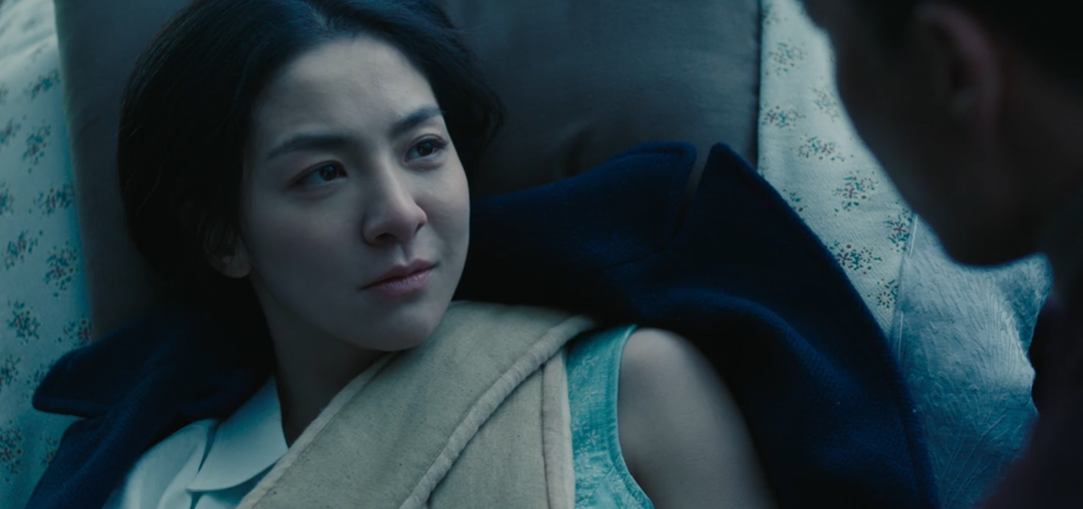 拒绝古天乐,亏损超2亿,我感慨:向佐让拔苗助长的故事成真了