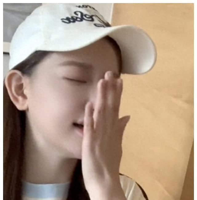 孟羽童恋情疑曝光:与北大才子同处一室,郎才女貌如梦中情侣