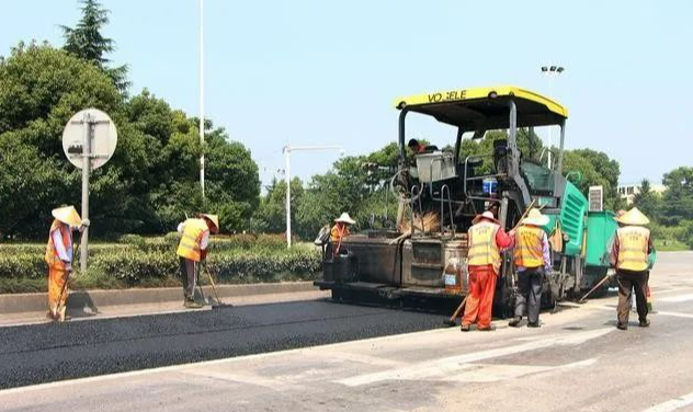 养路费或将全面重启，购买燃油车的车主，你们做好准备了吗？