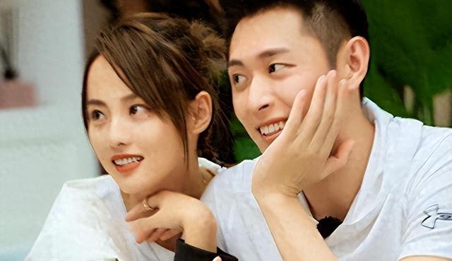 这次,36岁靠美貌翻身的张嘉倪,又给娱乐圈来了个“回马枪”